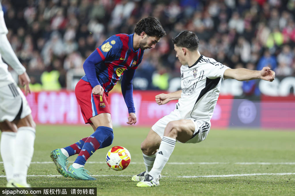 巅峰对决！亚马尔VS帕斯：谁是新生代天才第一人？